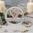 Kommunions-Deko mit Herz- und Kreuzmotiv, „zur Kommunion“-Schriftzug und kleinem Glasröhrchen mit Trockenblumen,